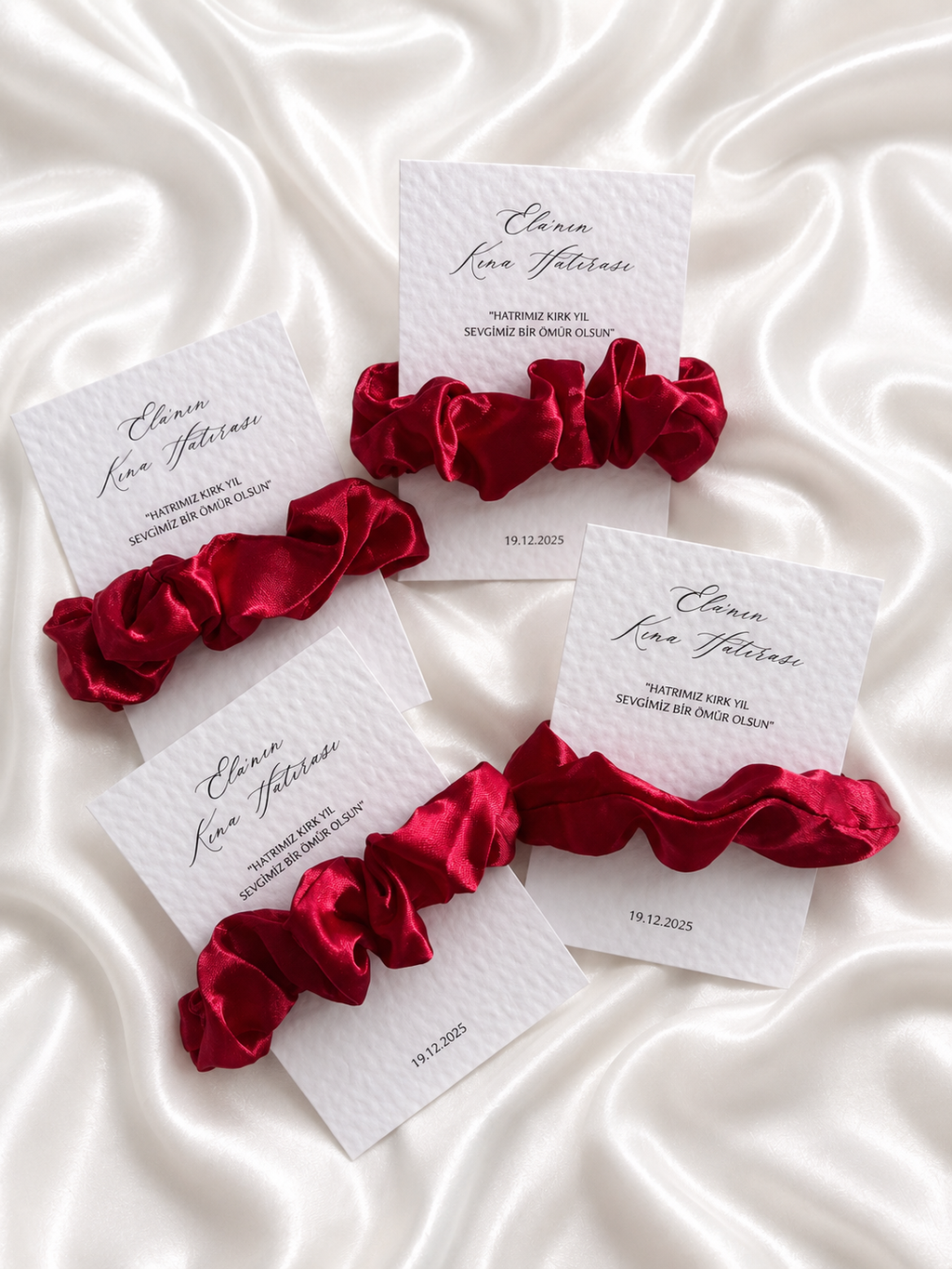 Satin Scrunchie Karte – Gastgeschenke für Henna